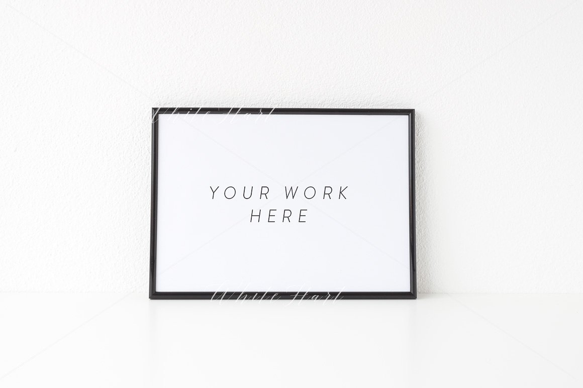 艺术画作横向黑色A4画框展示样机模型 Landscape black A4 frame mock up