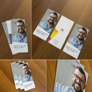 单页小尺寸广告传单样机 4 Photo-realistic Flyer Mockups