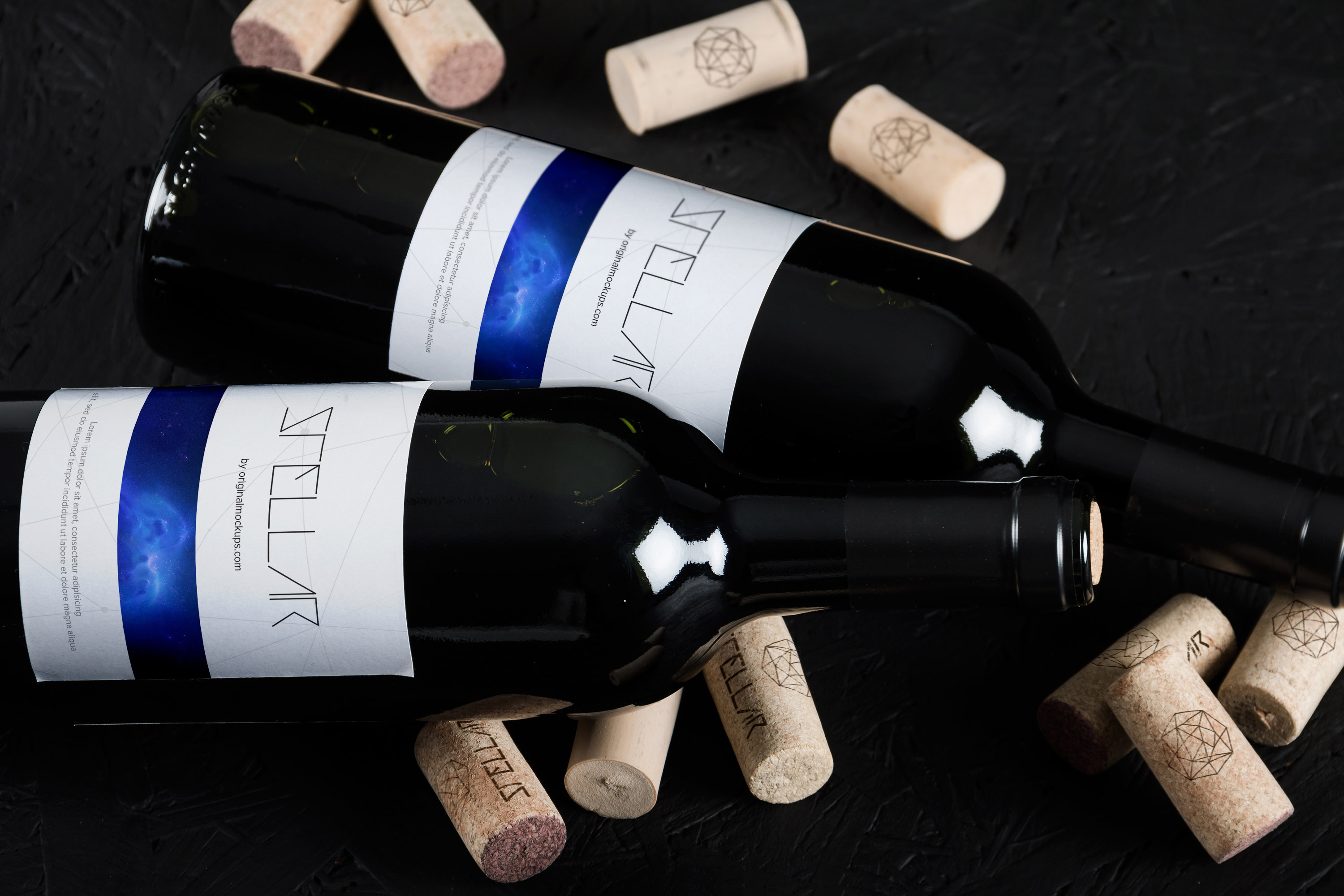 酒瓶＆酒瓶塞洋酒品牌Logo设计效果图样机11 Wine Bottle Mockup 11