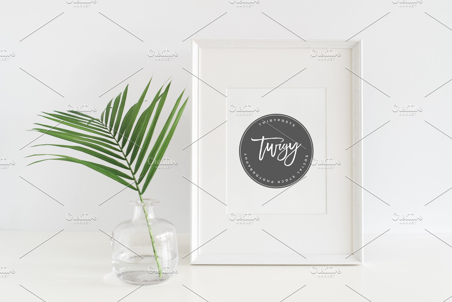 插花装饰画框相框样机 Styled Stock Frame Mockups PSD