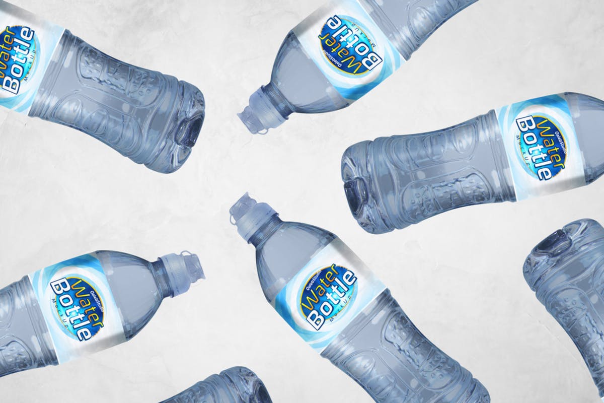矿泉水蒸馏水瓶罐样机v2 Water Bottle V.2 Mockup