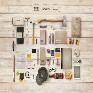 木制工艺品品牌等距场景样机 Brutal Wood Branding Mock-Up (PSD)