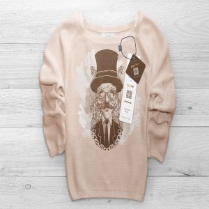 女式时尚印花毛衣服装样机 Women’s Sweater Mockups