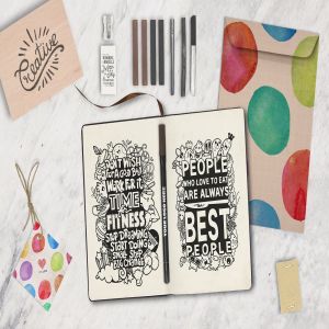 素描绘画场景作品预览图样机模板 Sketch Scene Creator