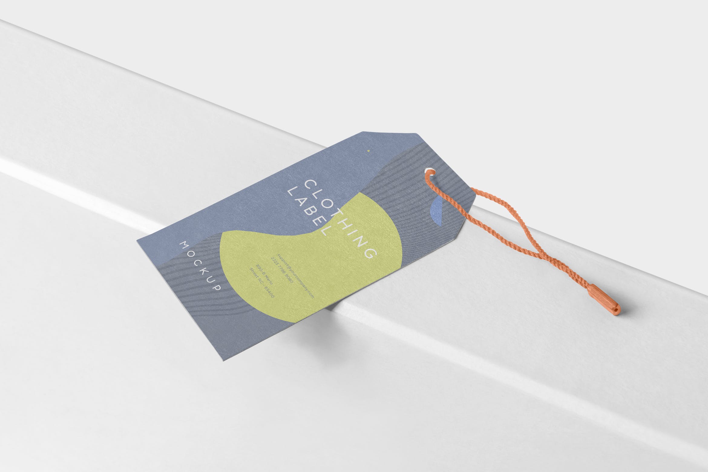 服装挂牌标签设计图样机模板 Clothing Label Mockups