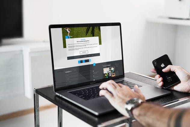 16个不同场景Mac Pro演示样机合集 MacBook Pro Responsive Mock-Up