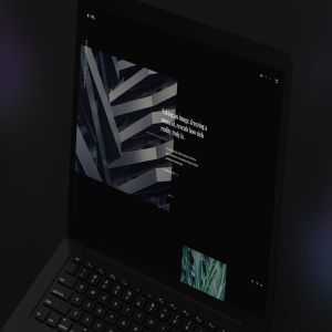 黑色超级笔记本屏幕预览样机模板 Black Laptop Mockup插图8