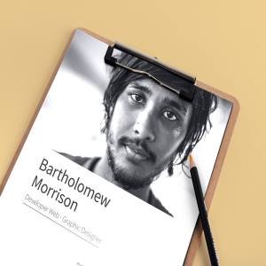 设计师简历模板 Free Resume CV InDesign Template, Designer Edition