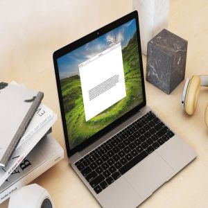 超级本笔记本电脑网页设计展示样机模板 Laptop Mock-up – Interior Set插图3