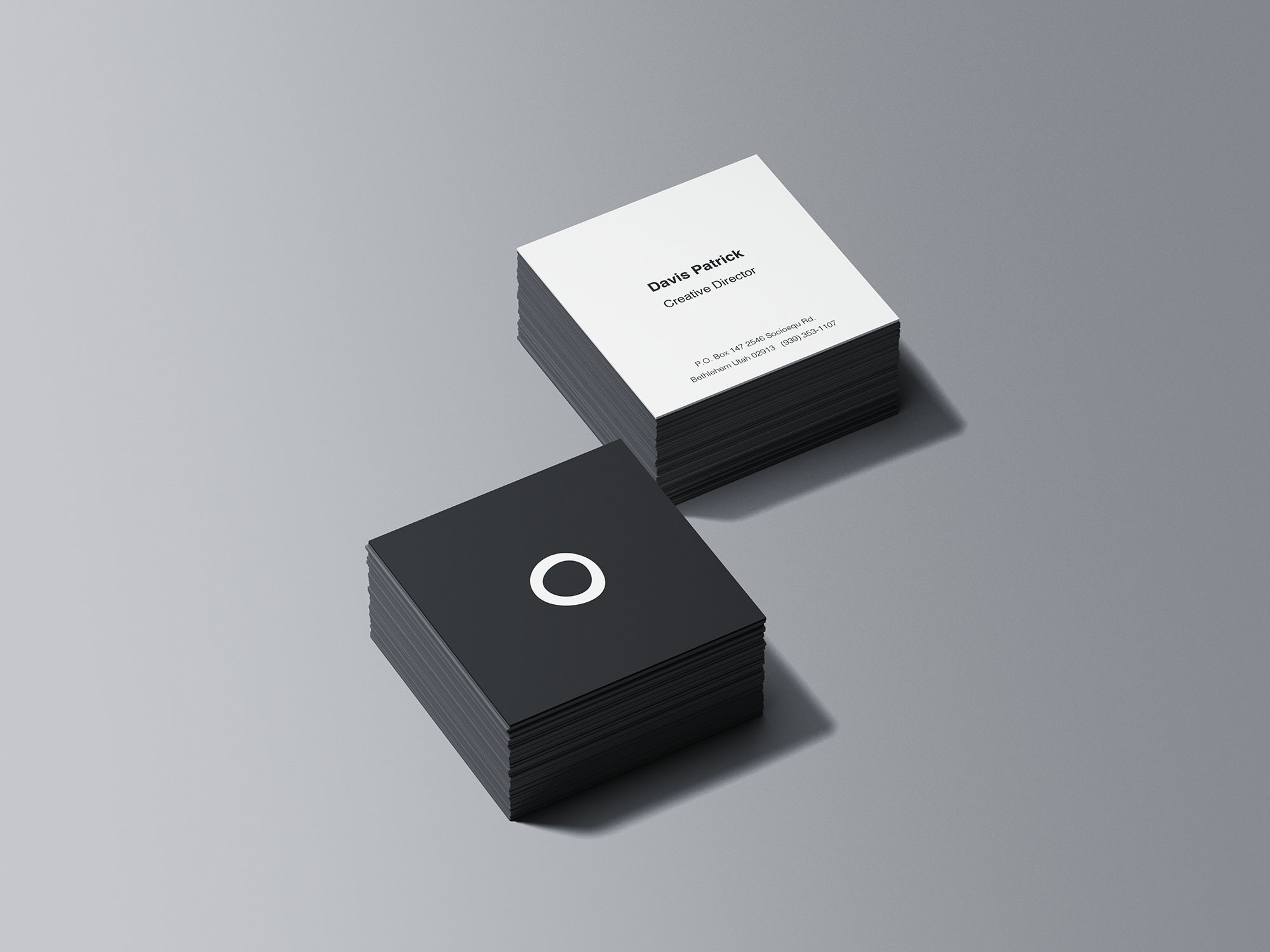 方形企业名片设计叠放效果图样机模板 Square Business Card Stacks Mockup