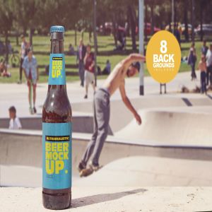 公园背景啤酒瓶设计正视图样机 Front Backgrounds Beer Mockup
