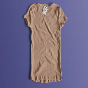 女士T恤背面设计图样机01 Woman Back T-Shirt Mockup 01