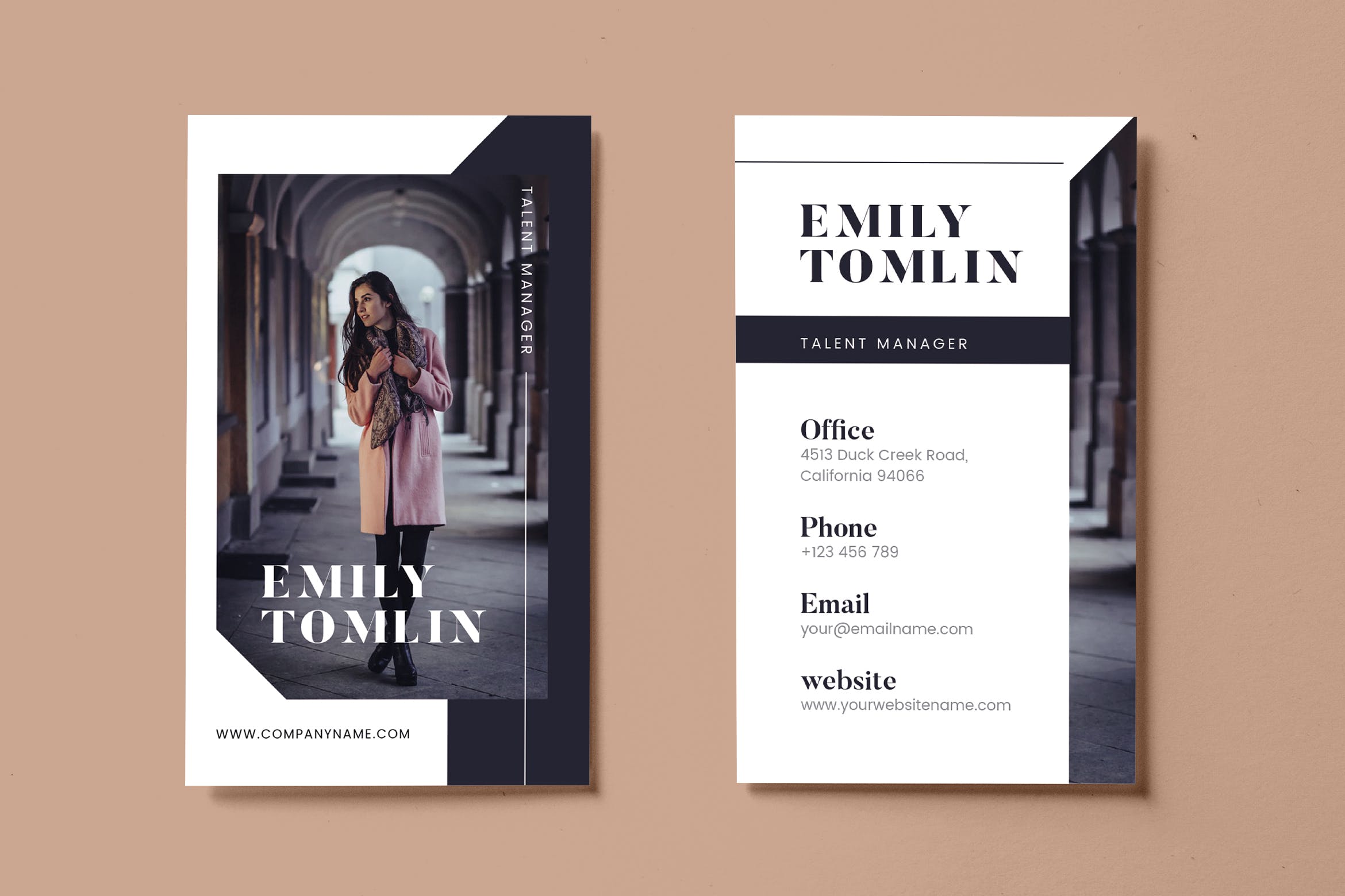 时尚行业简约风企业名片设计AI&PSD模板v13 Minimalist Business Card AI and PSD Vol.13