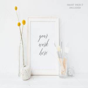 简约桌面画框相框样机 Frame mockup – Rustic/Artist