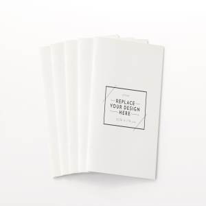 小册子外观设计展示样机模板 US Portrait Brochure Mockups
