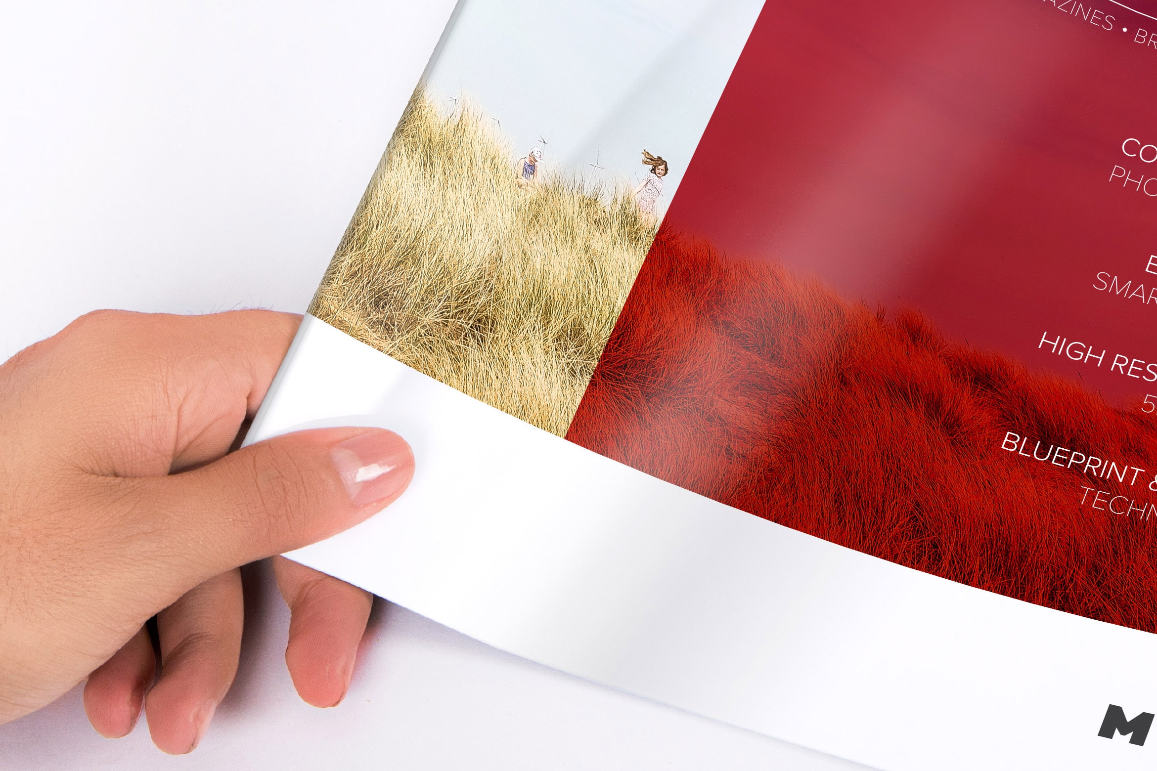 画册产品目录封面设计效果图样机模板 Letter Booklet Cover Mockup 01