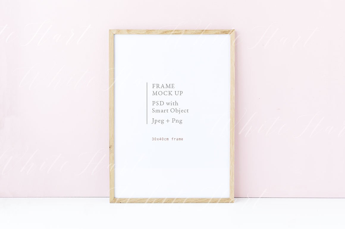 极简主义木质边框画框模板 Minimal wooden frame on pink bgd