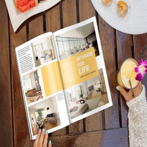 下午茶场景杂志样机模板 Magazine Mock-Up Glamour Edition