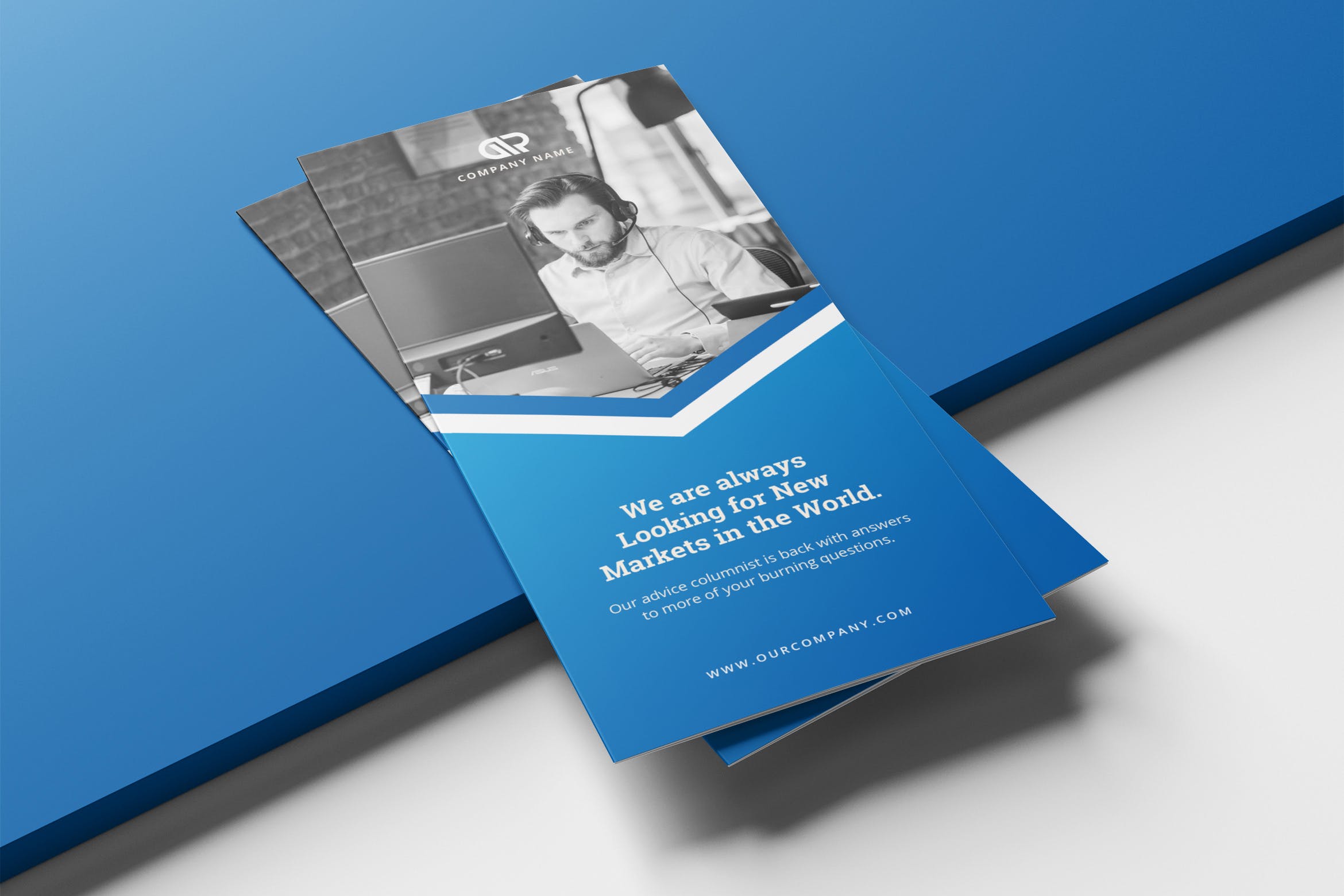 多行业通用三折页宣传单设计模板 Trifold Brochure 017