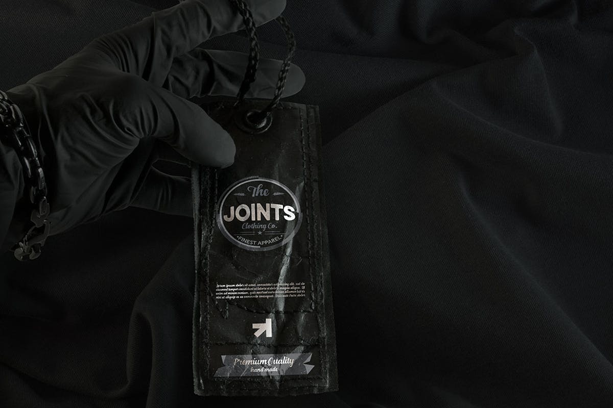 黑色品牌服装吊牌标签样机模板 Black Edition Tag Label Mockup