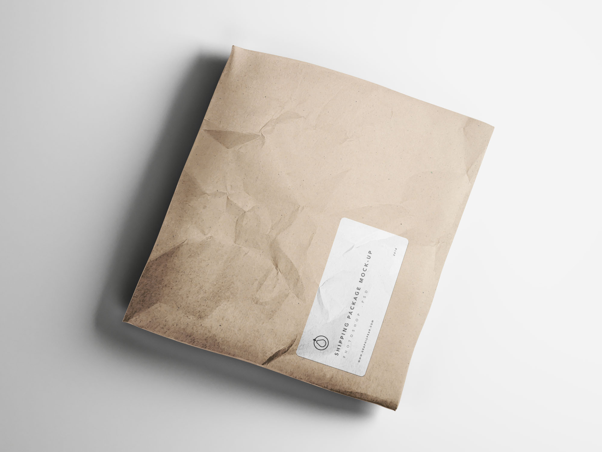 牛皮纸快递运输包装袋设计效果图样机 Shipping Package Mockup