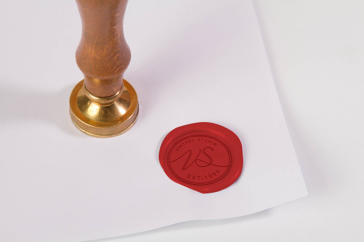 复古信笺蜡封印章设计样机 Wax Seal Stamp Mock Up