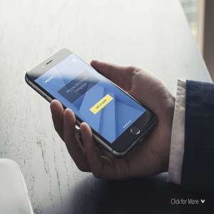 高清手持iPhone样机模板 Real Photo iPhone Mock-Up Set