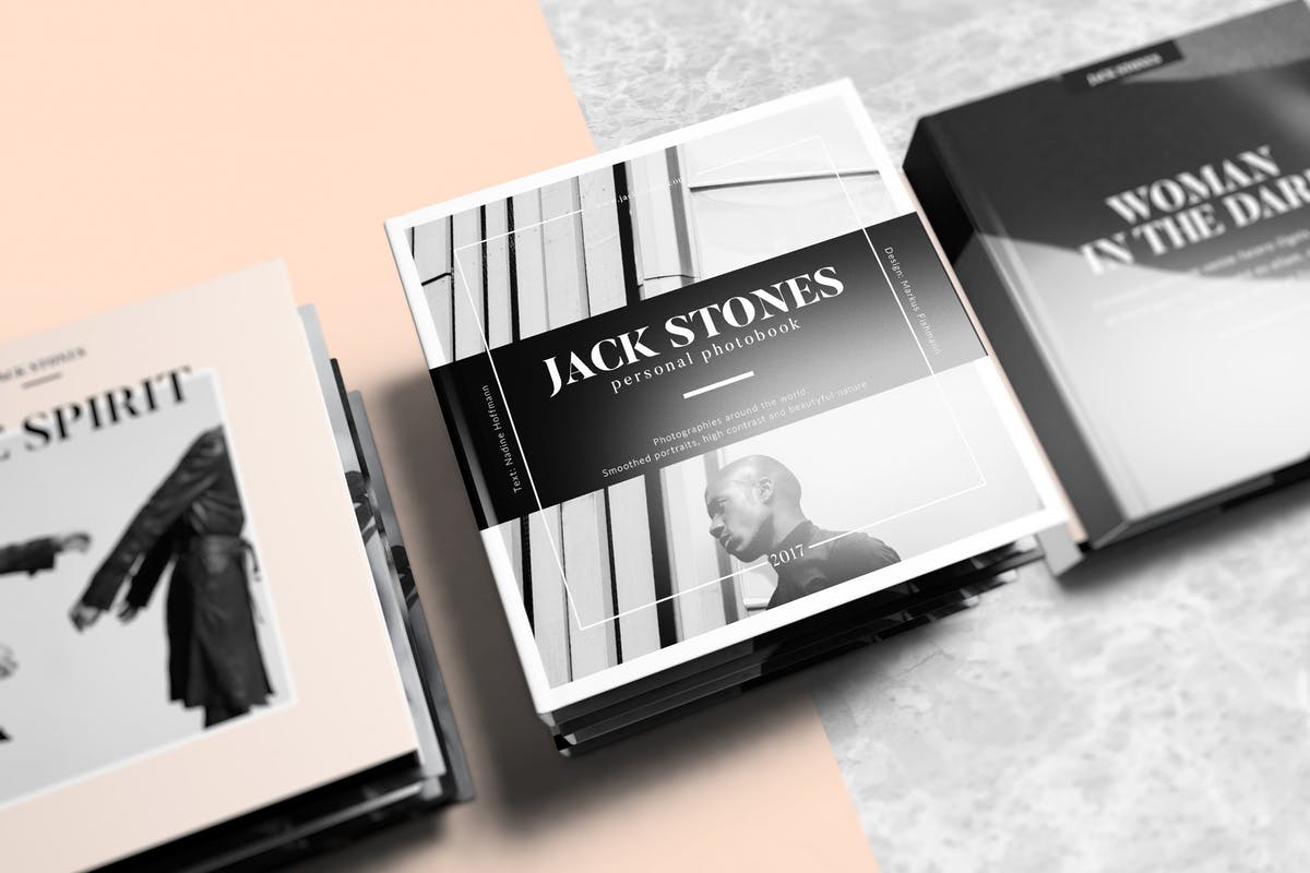 方形精装封面宣传册产品画册样机模板 Square Book Mockup