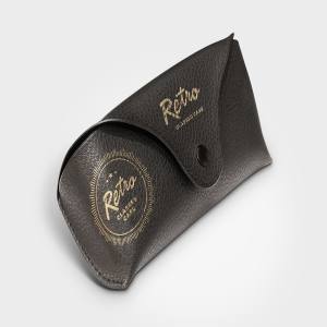 复古眼镜皮盒样机 Retro Glasses Case Mockup for Photoshop