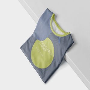 圆领T恤折叠状态印花设计展示样机模板 Folded Round-Neck T-Shirts Mockups