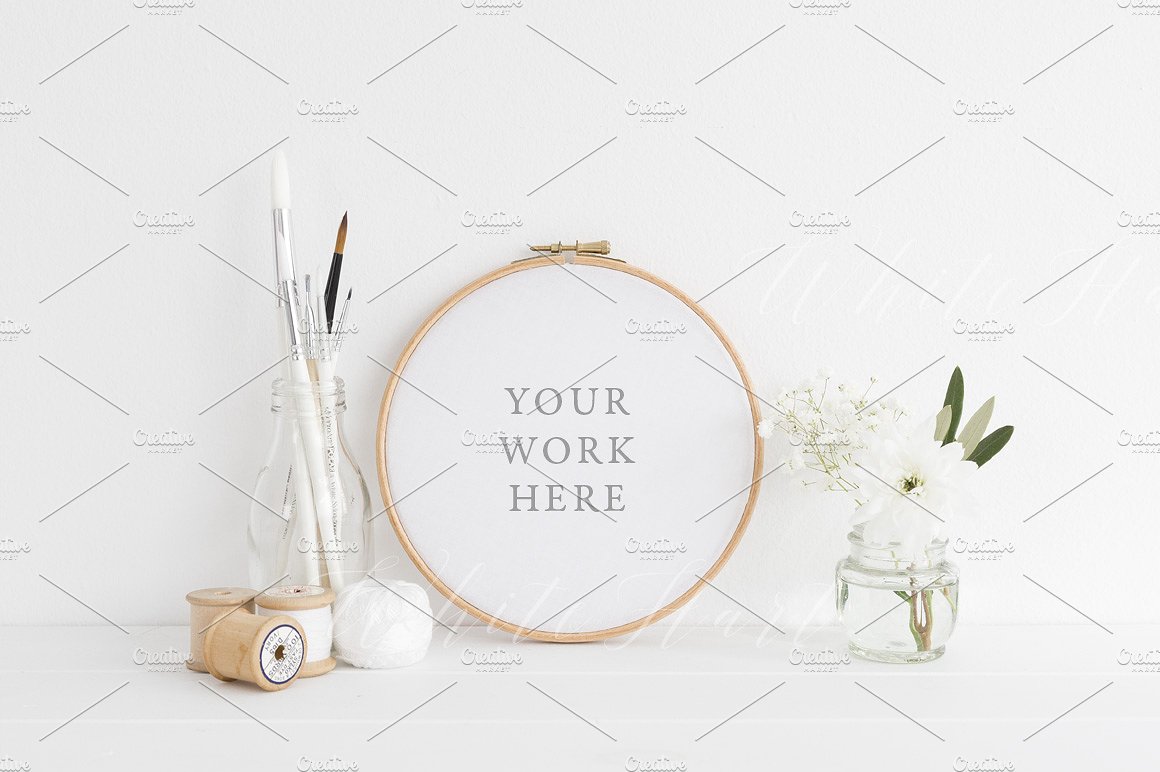 高端圆形INS风相框样机模板 Modern embroidery hoop mockup