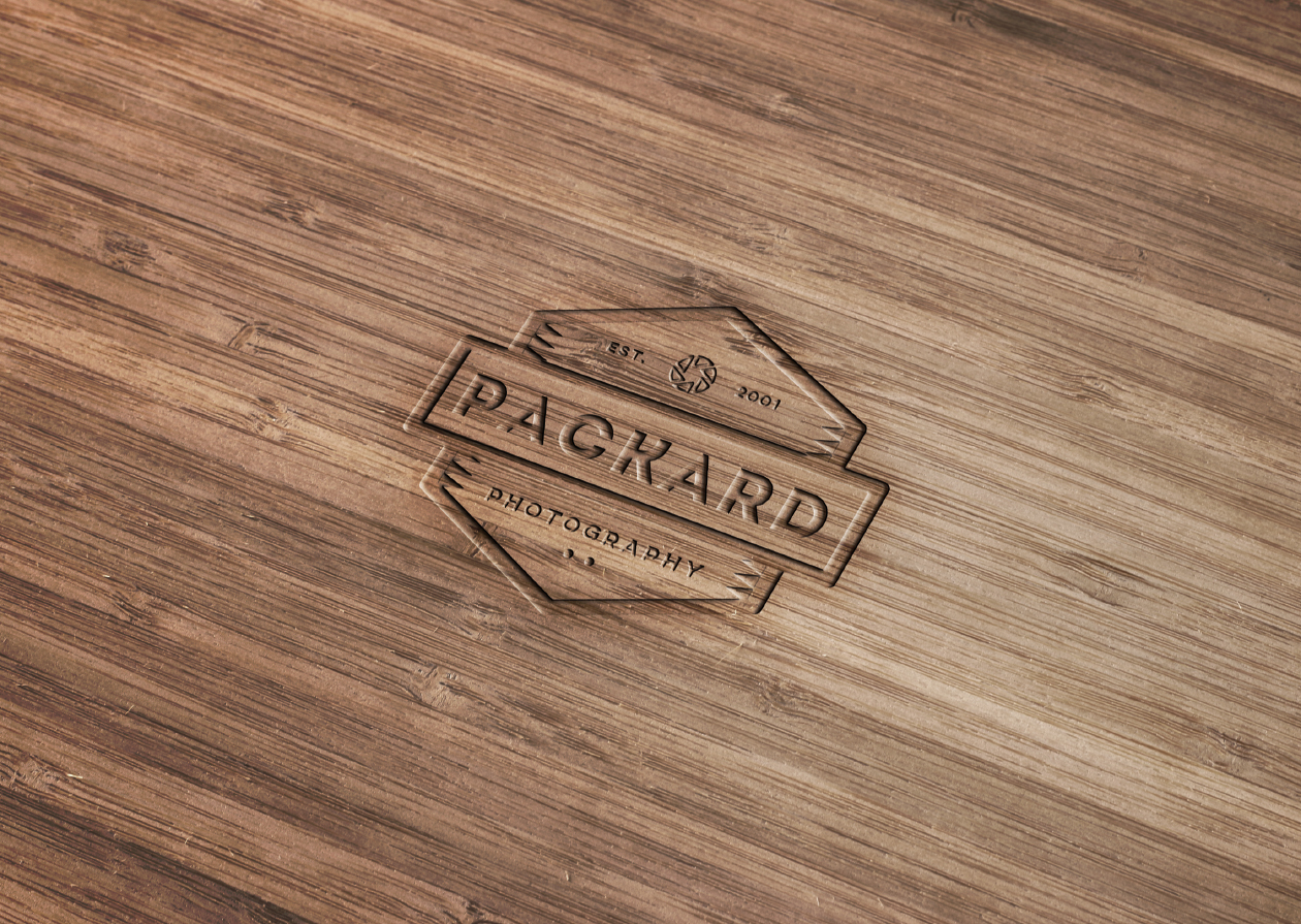 木刻效果Logo设计效果图样机模板 Wood Engraved Logo Mockup with Photoshop