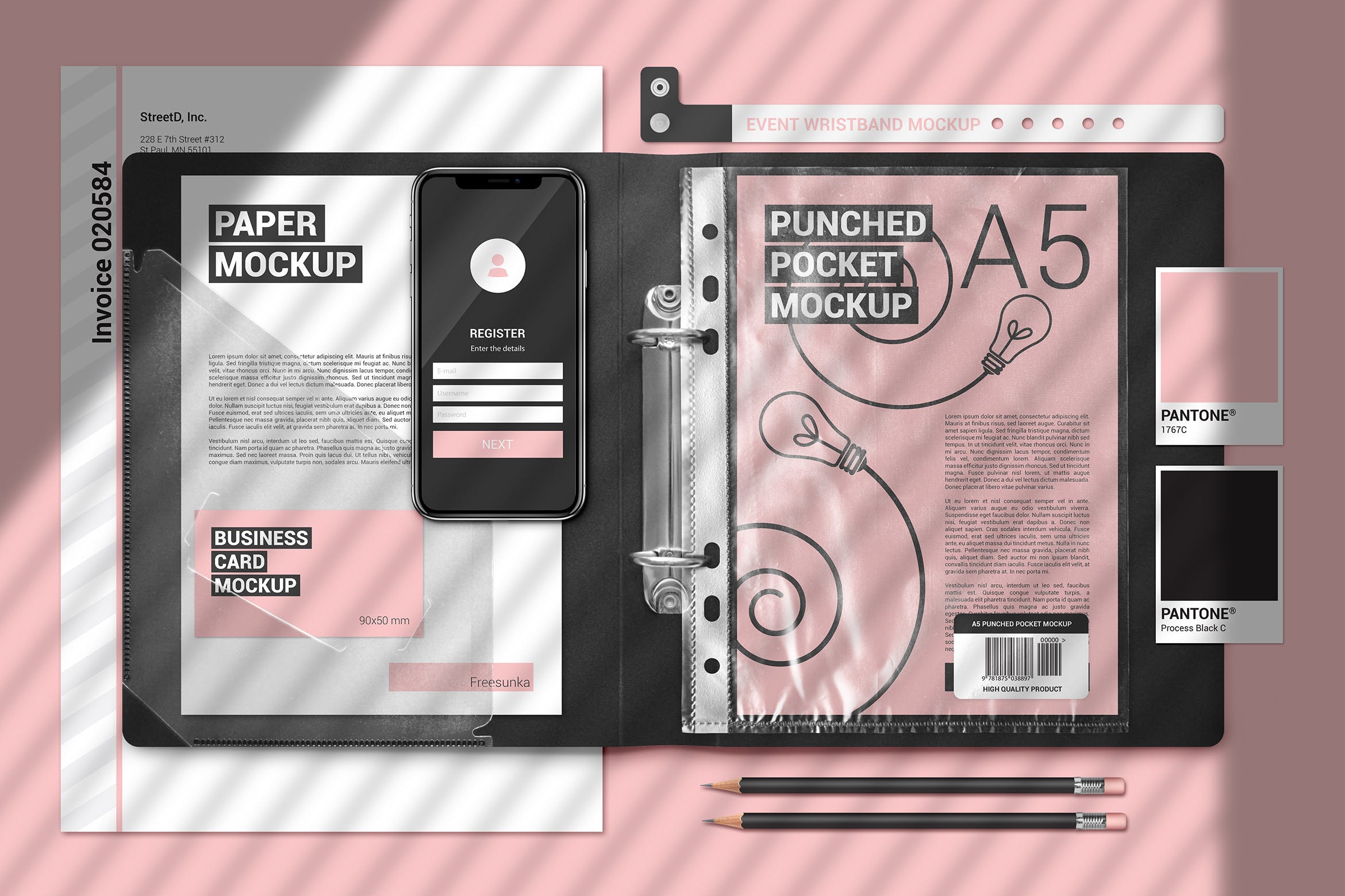 A5塑料文件夹袋样机模板 A5 Papers In Plastic Folder Scene  Mockup
