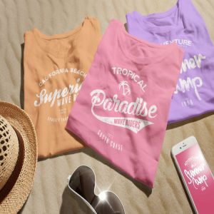 女士圆领印花T恤样机模板 Crew Neck T-shirt Mock-up Female Version